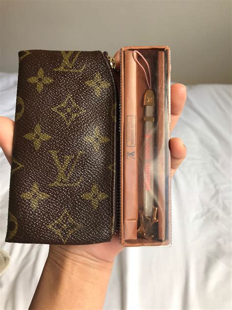 louis vuitton charms cheap|louis vuitton keychain wallet.